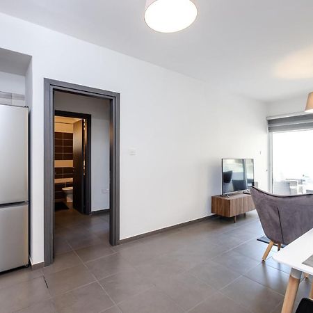 Book Me Now Central Flat Lejlighed Larnaca Eksteriør billede