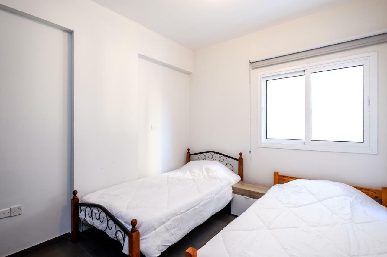 Book Me Now Central Flat Lejlighed Larnaca Eksteriør billede