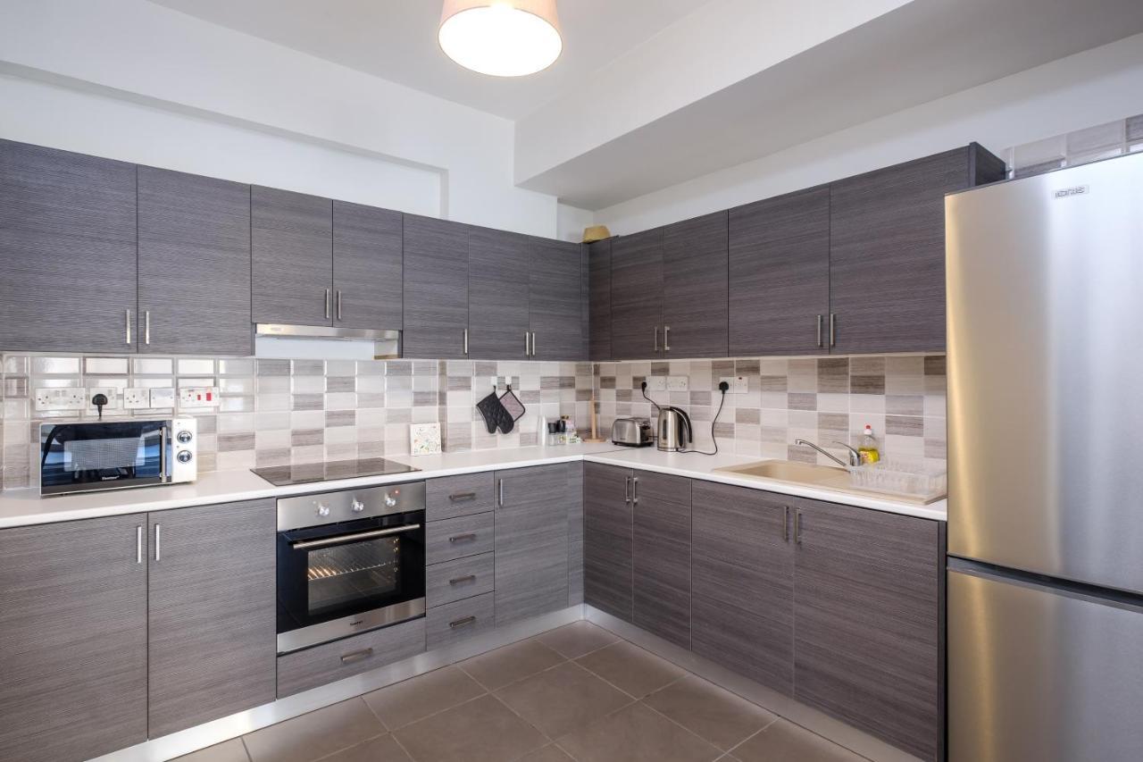 Book Me Now Central Flat Lejlighed Larnaca Eksteriør billede